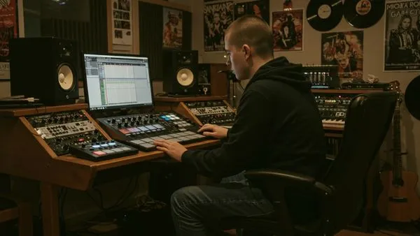 Top 5 Drum Machines Virtuais Gratuitas para Criar Beats Incríveis