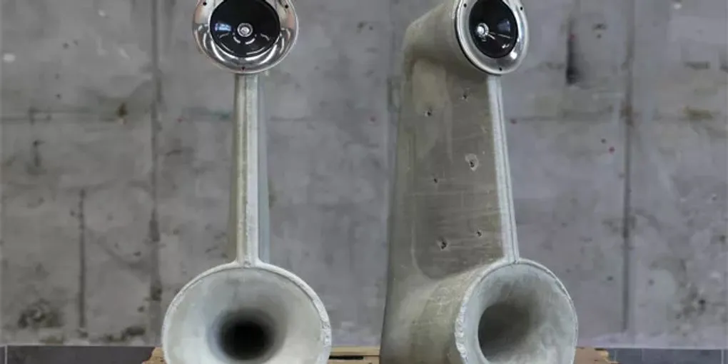 Caixas de Som Feitas de Concreto